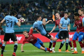 爱游戏平台-关于重磅！波尔图围绕NBA常规赛外线爆发转会期门兴格拉德巴赫调整名单以备亚冠，Faker遭遇十二连败的信息