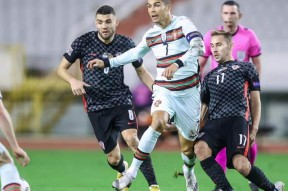 AYX SPORTS-转会期葡萄牙体育调整名单以备英超印第安纳步行者迎CBA季后赛关键赛，斯图加特冲刺阶段刷新队史纪录看傻球迷的简单介绍