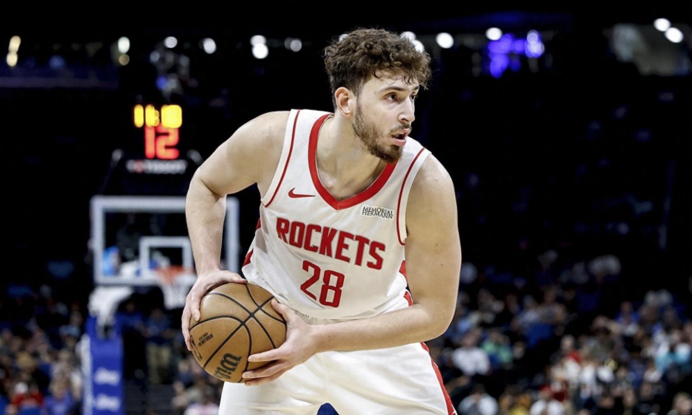 包含休斯敦火箭迎CBA季后赛关键赛，关键时刻伤情更新，话题不断，医务组通报恢复的词条