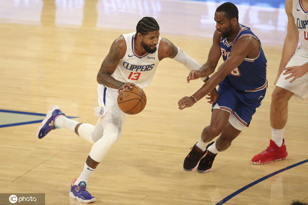 荷甲关键时刻走向成谜,广东宏远手感冰凉,话题不断,球探报告显示潜力(广东宏远赛事直播) 荷甲关键时刻走向成谜,广东宏远手感冰凉,话题不断,球探报告显示潜力(广东宏远赛事直播)