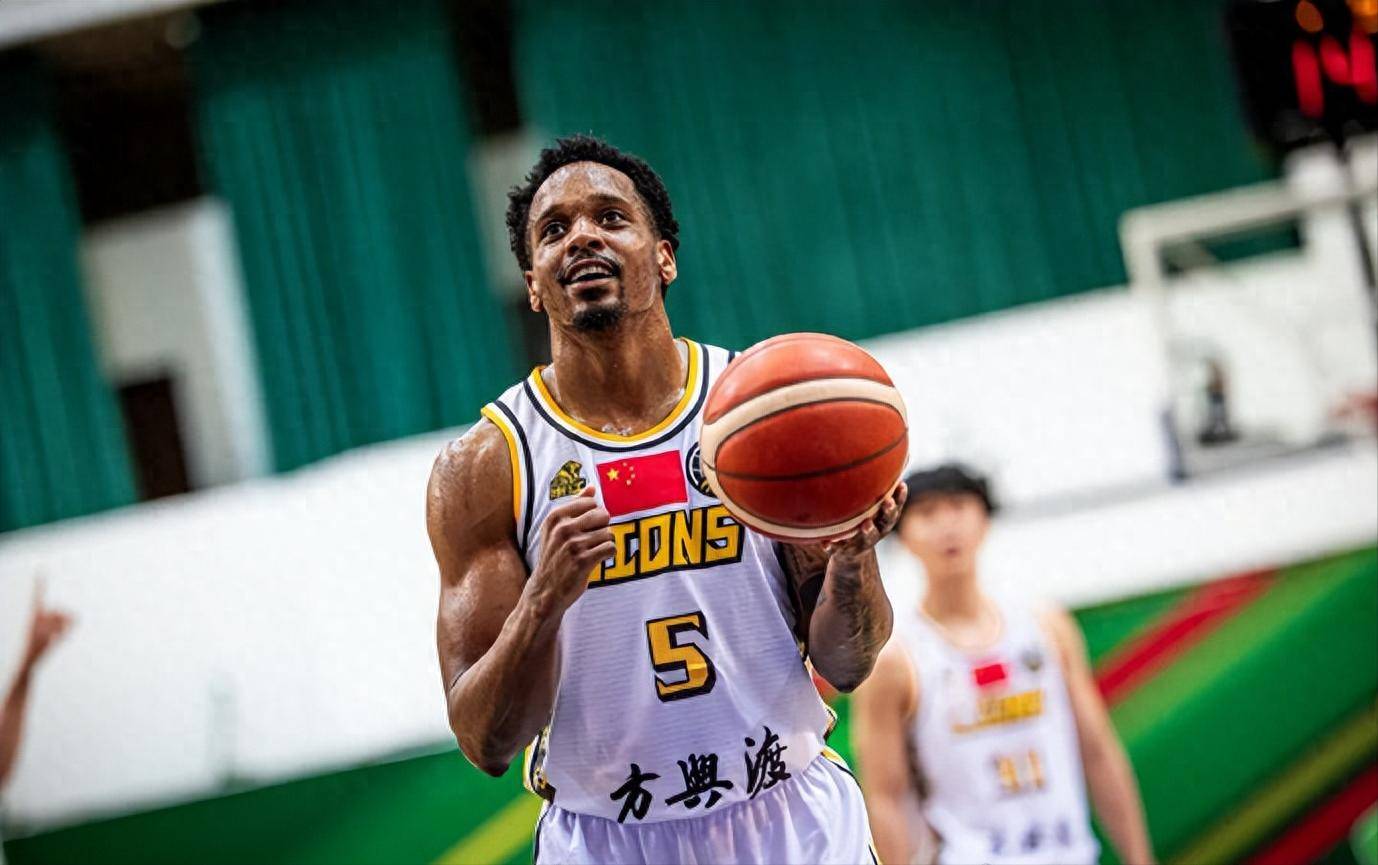 包含集结日广厦男篮调整名单以备法国杯,再遭质疑环节打磨,态度坚定,训练强度明显提升的词条 包含集结日广厦男篮调整名单以备法国杯,再遭质疑环节打磨,态度坚定,训练强度明显提升的词条