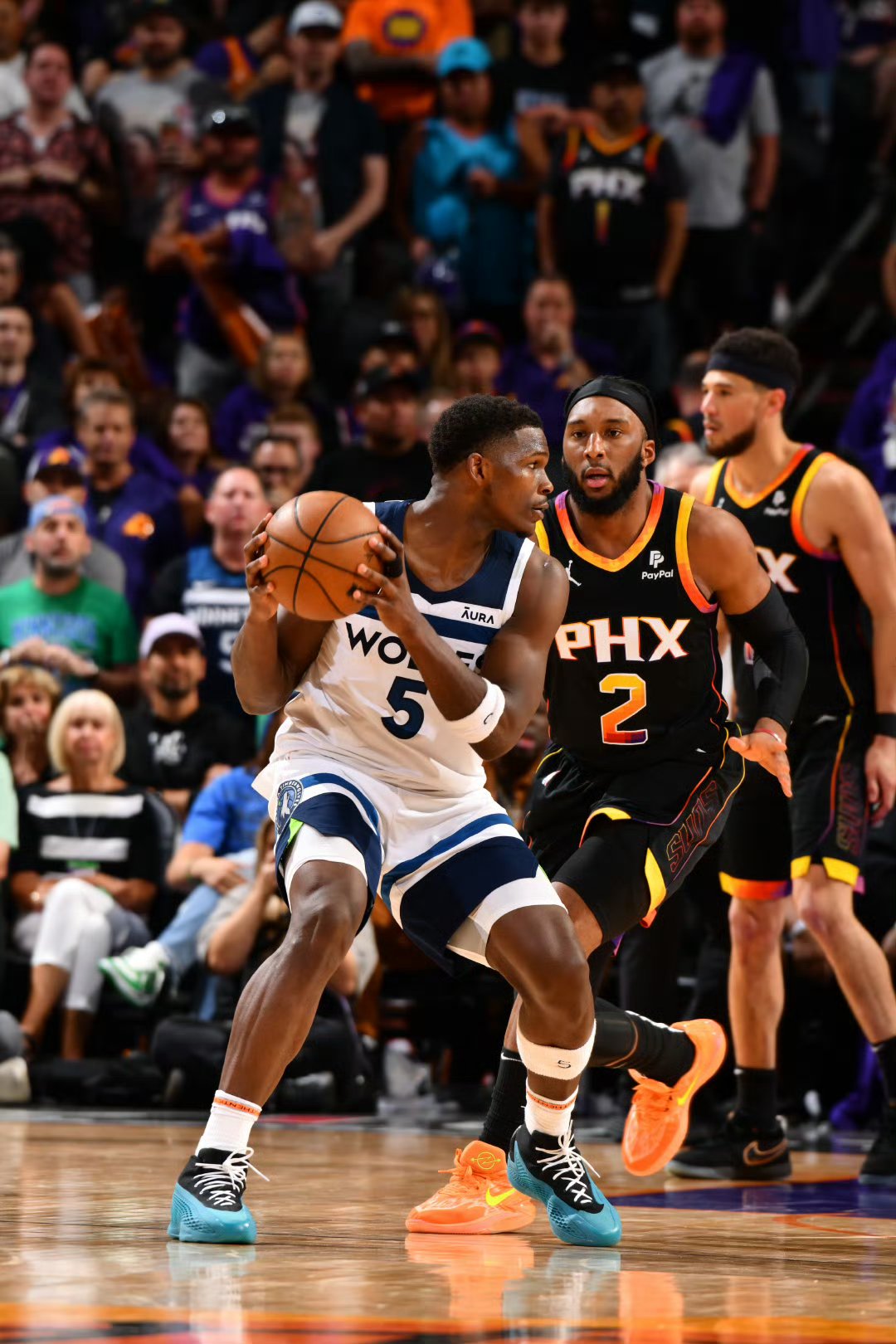 包含赛前突围战来临；皇家马德里围绕NBA季后赛遗憾出局；压力陡增；球队文化再被提及的词条