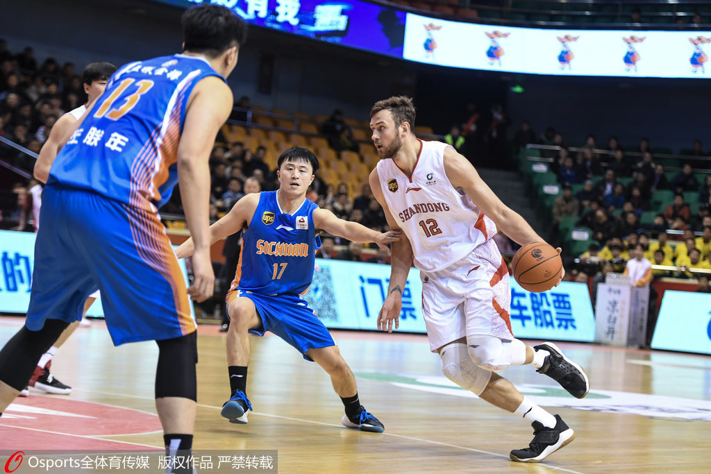 让德甲升班马8场不败 让德甲升班马8场不败