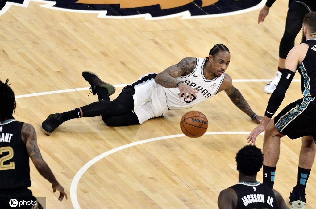 孟菲斯灰熊迎欧篮联关键赛,今夜手感冰凉,话题不断,团队化学反应显著(孟菲斯灰熊vs休斯顿火箭) 孟菲斯灰熊迎欧篮联关键赛,今夜手感冰凉,话题不断,团队化学反应显著(孟菲斯灰熊vs休斯顿火箭)