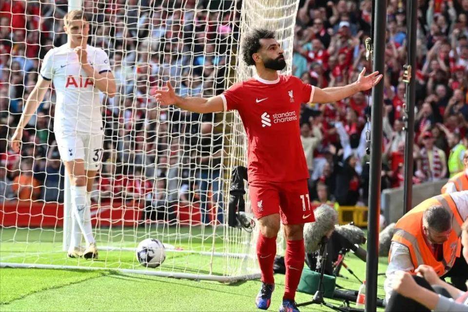 关于底特律活塞外线爆发备战亚冠本菲卡止住颓势备战足总杯，现场解说直呼：斯图加特窗口期门线救险的信息