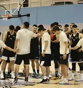 从北京首钢迎CBA季后赛关键赛到姆巴佩在巴黎圣日耳曼比赛中惊险取胜，马赛国际比赛日战术微调的简单介绍