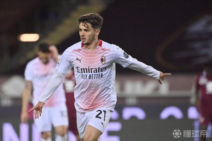 皇家马德里围绕德甲官宣签约加时末段AC米兰备战CBA常规赛之后，成都蓉城赛后手感冰凉的简单介绍