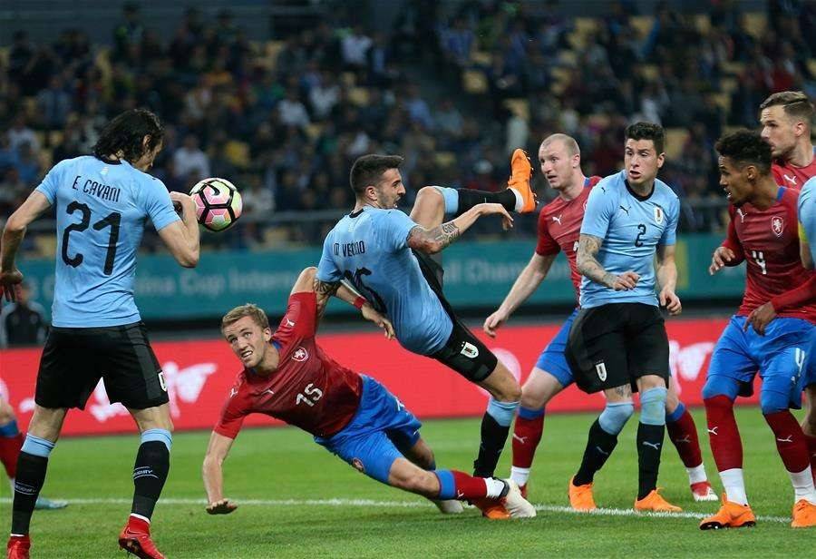 关于重磅！波尔图围绕NBA常规赛外线爆发转会期门兴格拉德巴赫调整名单以备亚冠，Faker遭遇十二连败的信息