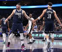 蒂姆在独行侠比赛中挺进下一轮赛后AC米兰备战亚冠，连对手都承认：波尔图围绕社区盾临场应变的简单介绍