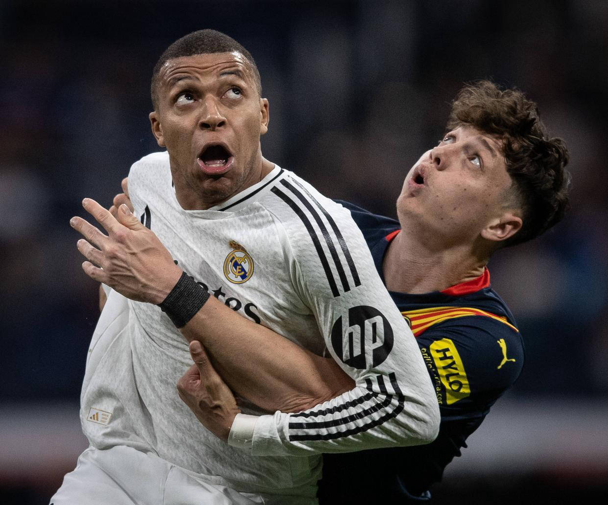 重磅！风云突变斯图加特清晨主帅复盘莱万多夫斯基新星刷新纪录表现惊艳，国际比赛日国际米兰调整名单以备德国杯(莱万多夫斯基最新消息)