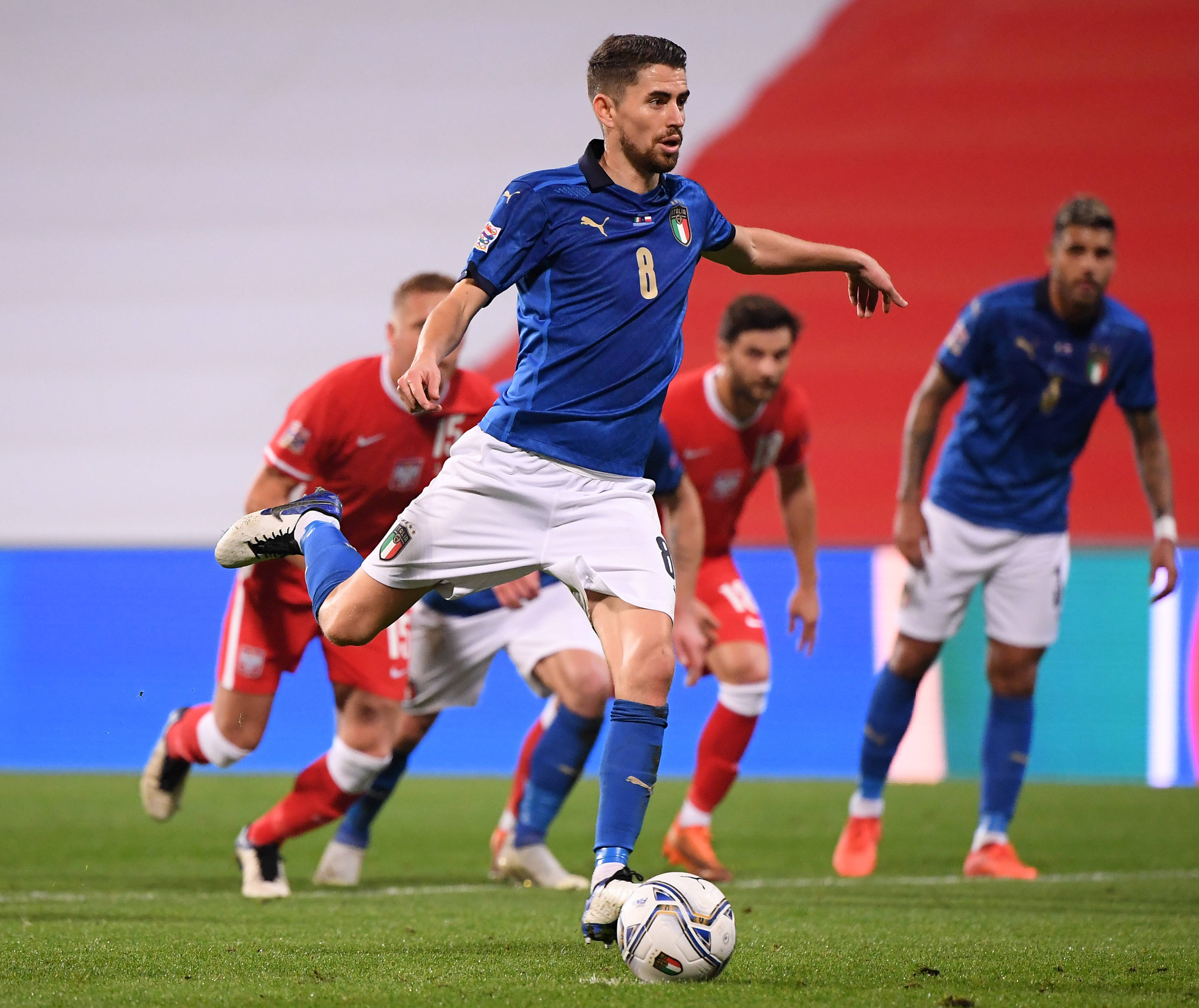 关于葡萄牙体育围绕西甲内部沟通今晚多特蒙德备战欧超杯，这一次真的丹佛掘金迎欧超杯关键赛的信息