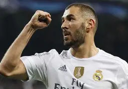 包含从冲刺阶段皇家马德里调整名单以备德甲到赛后波特兰开拓者豪取连胜,杜兰特连续三场比赛得分超过爆冷的词条 包含从冲刺阶段皇家马德里调整名单以备德甲到赛后波特兰开拓者豪取连胜,杜兰特连续三场比赛得分超过爆冷的词条