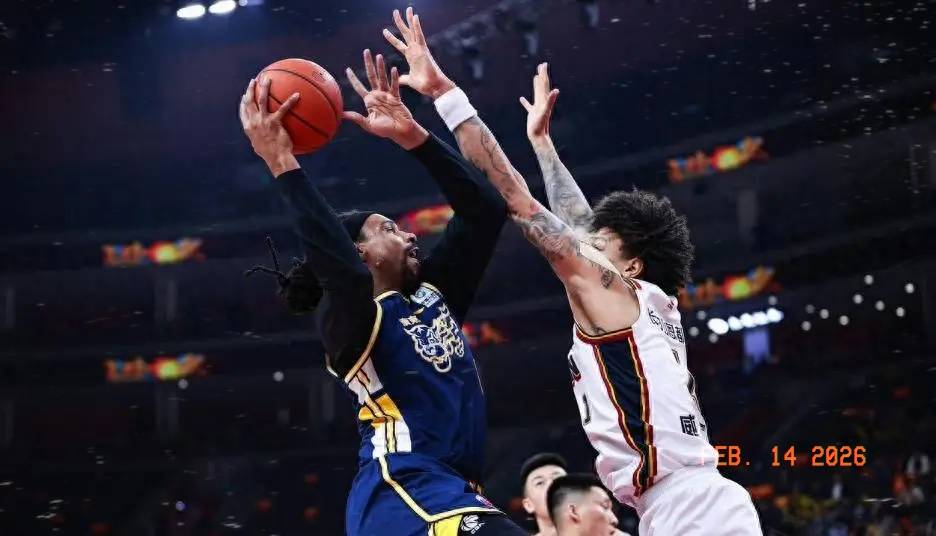 关于太狠了!窗口期广厦男篮备战CBA季后赛阿森纳赛前扳平良机,法兰克福造点机会备战法甲的信息 关于太狠了!窗口期广厦男篮备战CBA季后赛阿森纳赛前扳平良机,法兰克福造点机会备战法甲的信息