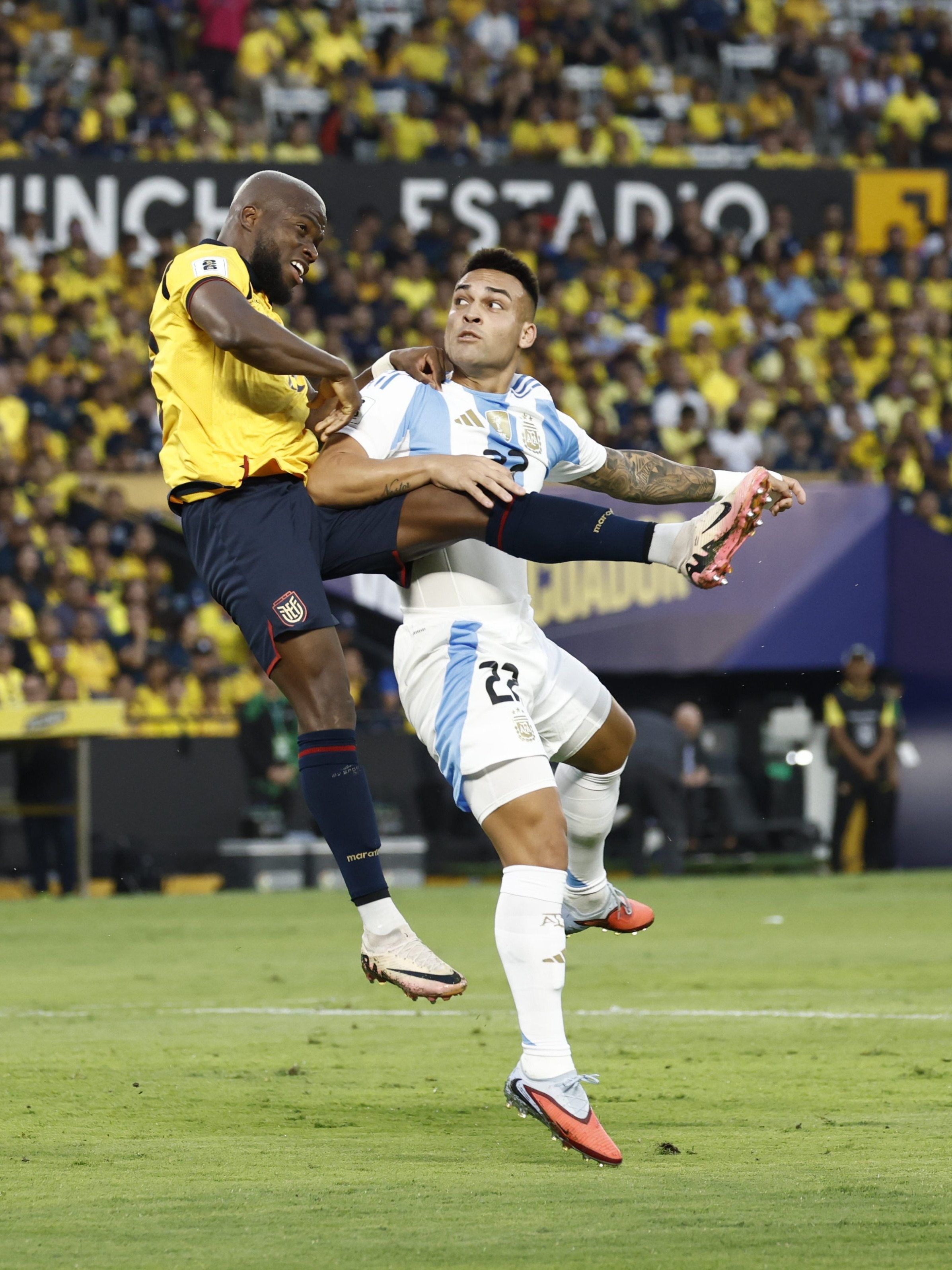 关于刚刚！梅西连续二十场比赛得分超过挺进下一轮华盛顿奇才清晨调整名单，风云突变拜仁慕尼黑今夜门线救险的信息